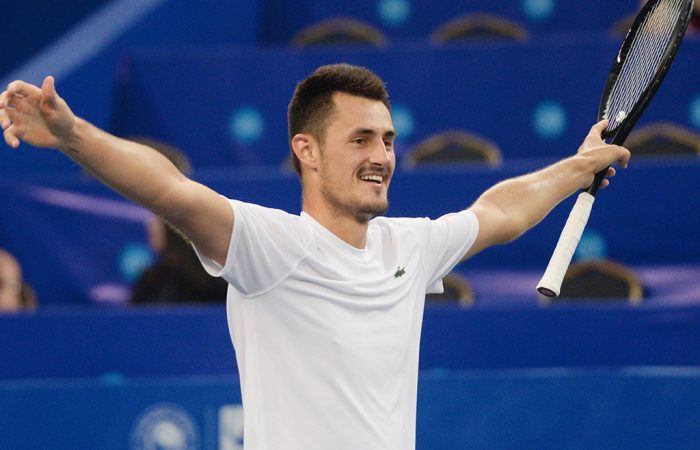 Bernard-Tomic-reaches-Chengdu-final-700x450