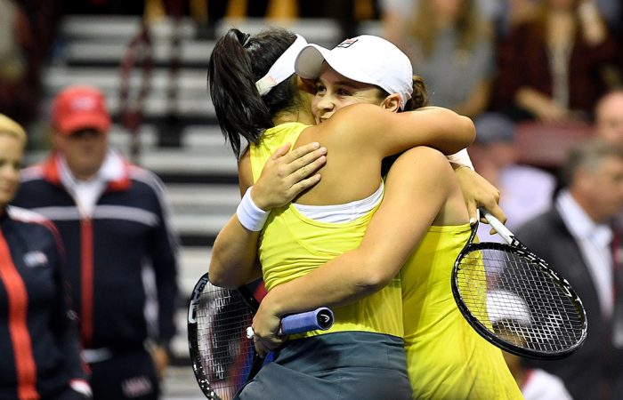 Barty-Hon-Fed-Cup-700x450