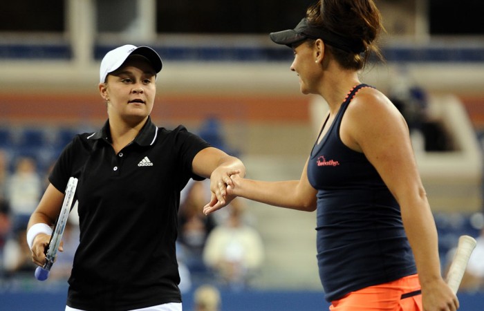 Ash Barty (L) and Casey Dellacqua in action during the US Open women's doubles final; Getty Images
