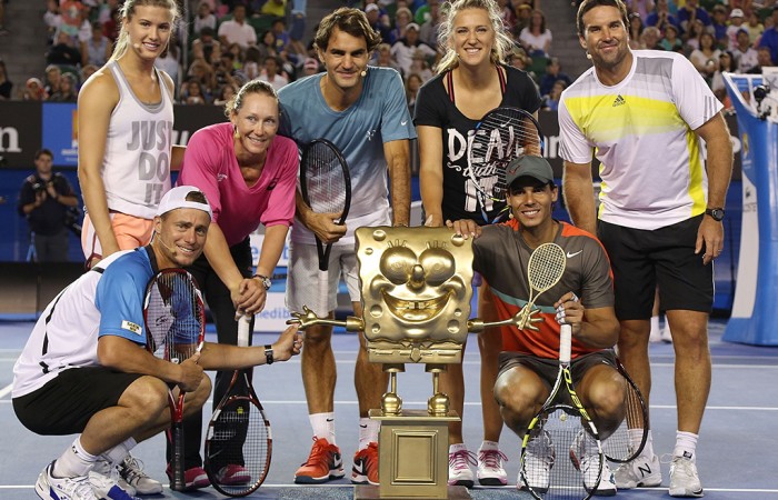  (L-R) Lleyton Hewitt, Eugenie Bouchard, Samantha Stosur, Roger Federer, Victoria Azarenka, Rafael Nadal and Pat Rafter pose following the Rod Laver Arena Spectacular as part of Kids Tennis Day ahead of the 2014 Australian Open at Melbourne Park on January 11, 2014 in Melbourne, Australia.  (Photo by Graham Denholm/Getty Images)