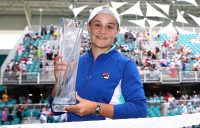 Ash Barty poses with her trophy after winning the Miami Open (Getty Images)