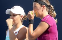 Ash Barty (L) and Victoria Azarenka (Getty Images)