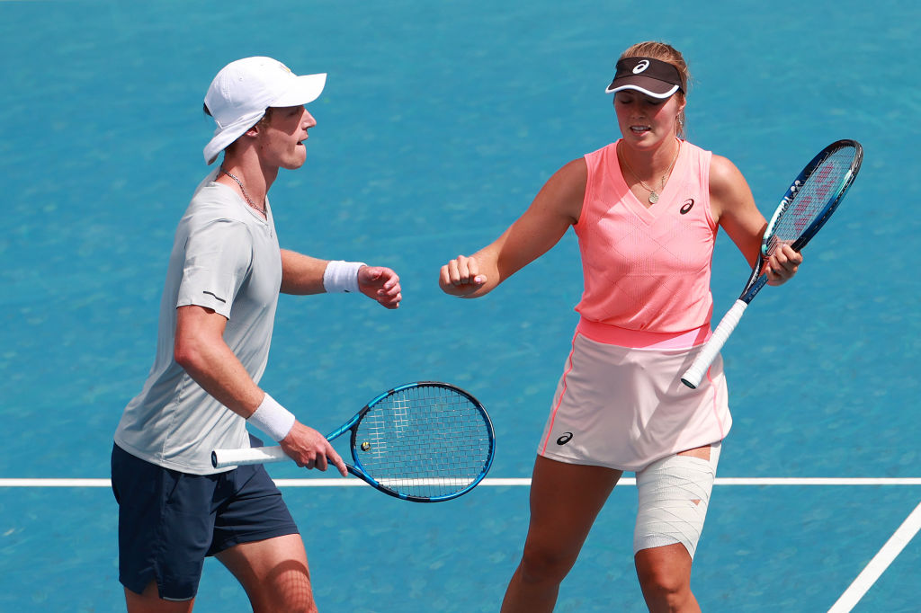 Polmans and Gadecki return to Australian Open mixed doubles semifinals