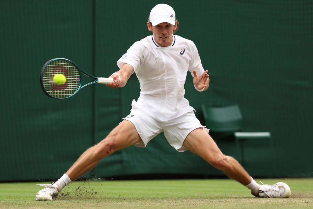De Minaur “feeling pretty decent” after injury scare at Wimbledon 2024 | 9 July, 2024 | All News | News and Features | News and Events