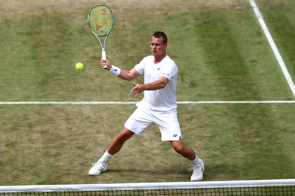 Lleyton Hewitt advances to another Wimbledon final