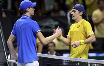 Alex de Minaur congratulates world No.1 Jannik Sinner at the Davis Cup semifinals; Getty Images 