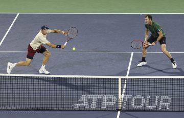 John Peers and Jamie Murray in action. Photo: Getty Images